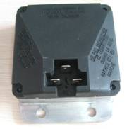 VOLTAGE REGULATOR