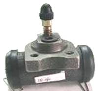 REAR CYLINDER